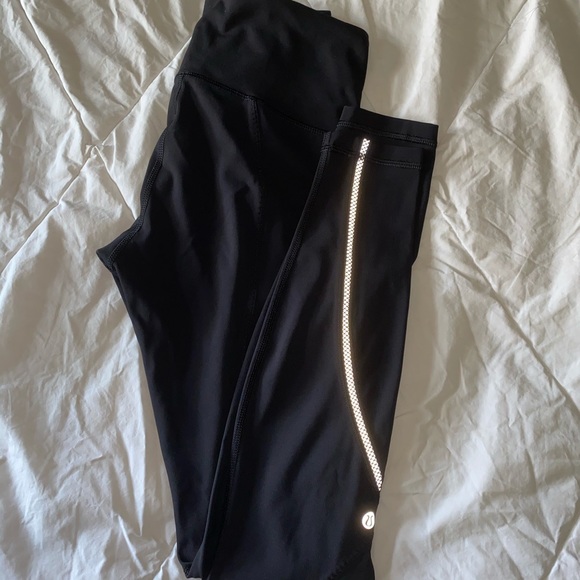 Lululemon leggings - Picture 5 of 5
